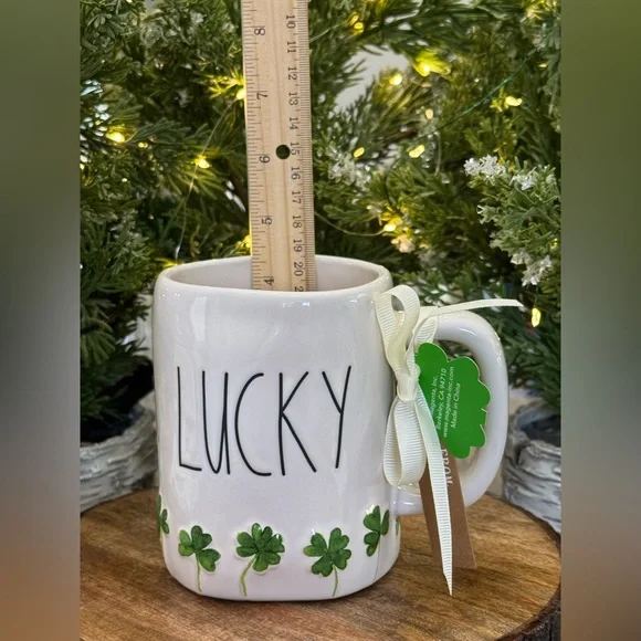 🍀 Brand NEW w/Tags Rae Dunn LUCKY Mug w/Four-Leaf Clover Border - Spring 2025 🍀 - Picture 7 of 10